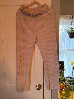 Cozy Ribbed Lounge Pants in Light Beige